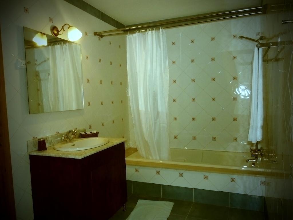 Hostal Quinta Da Gandra Paredes de Coura Habitación foto